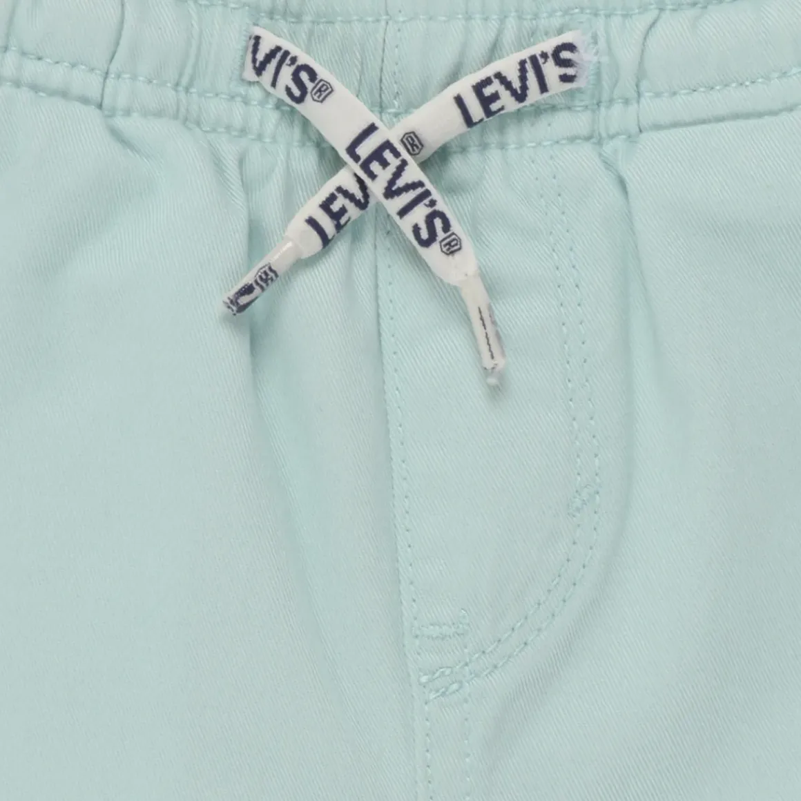 Levi's - LVB PULL ON WOVEN SHORT