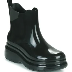 Melissa - MELISSA GRIP BOOT AD