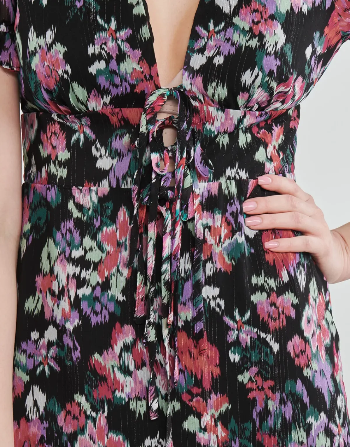 Molly Bracken - LA1076AE
