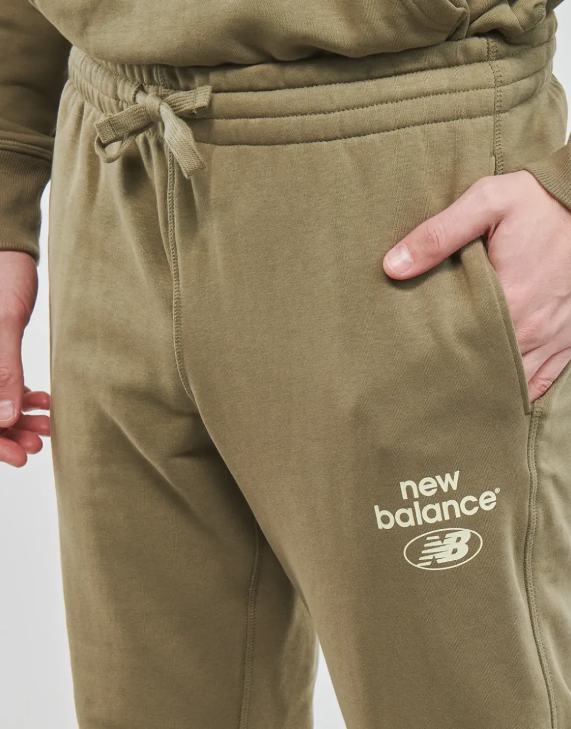 New Balance - ESSENTIALS FRENCH TERRY SWEATPANT