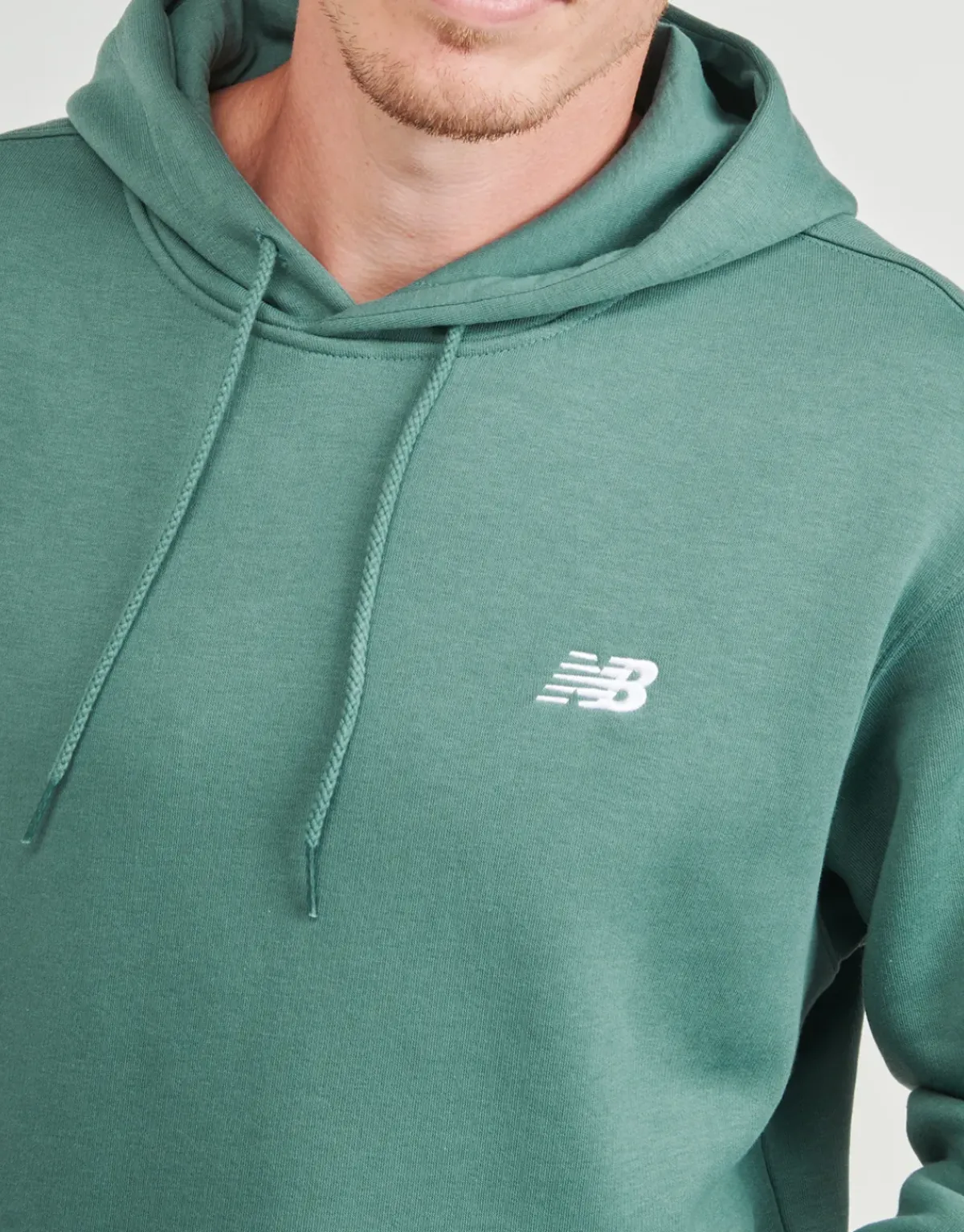 New Balance - SMALL LOGO HOODIE