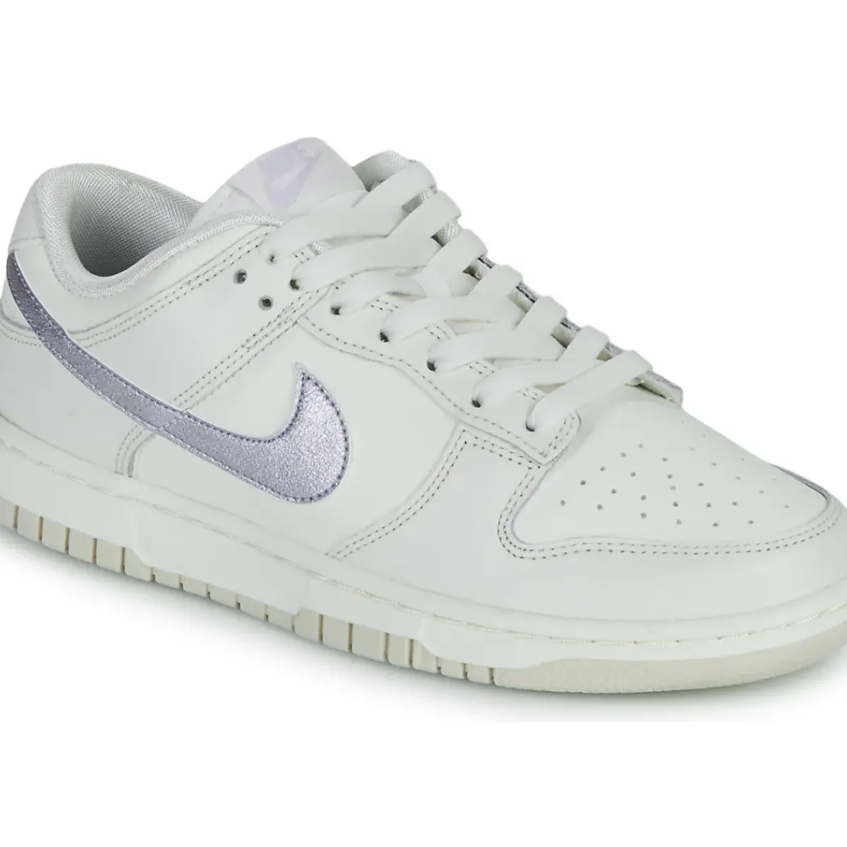 Nike - DUNK LOW
