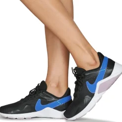 Nike - LEGEND ESSENTIAL 2