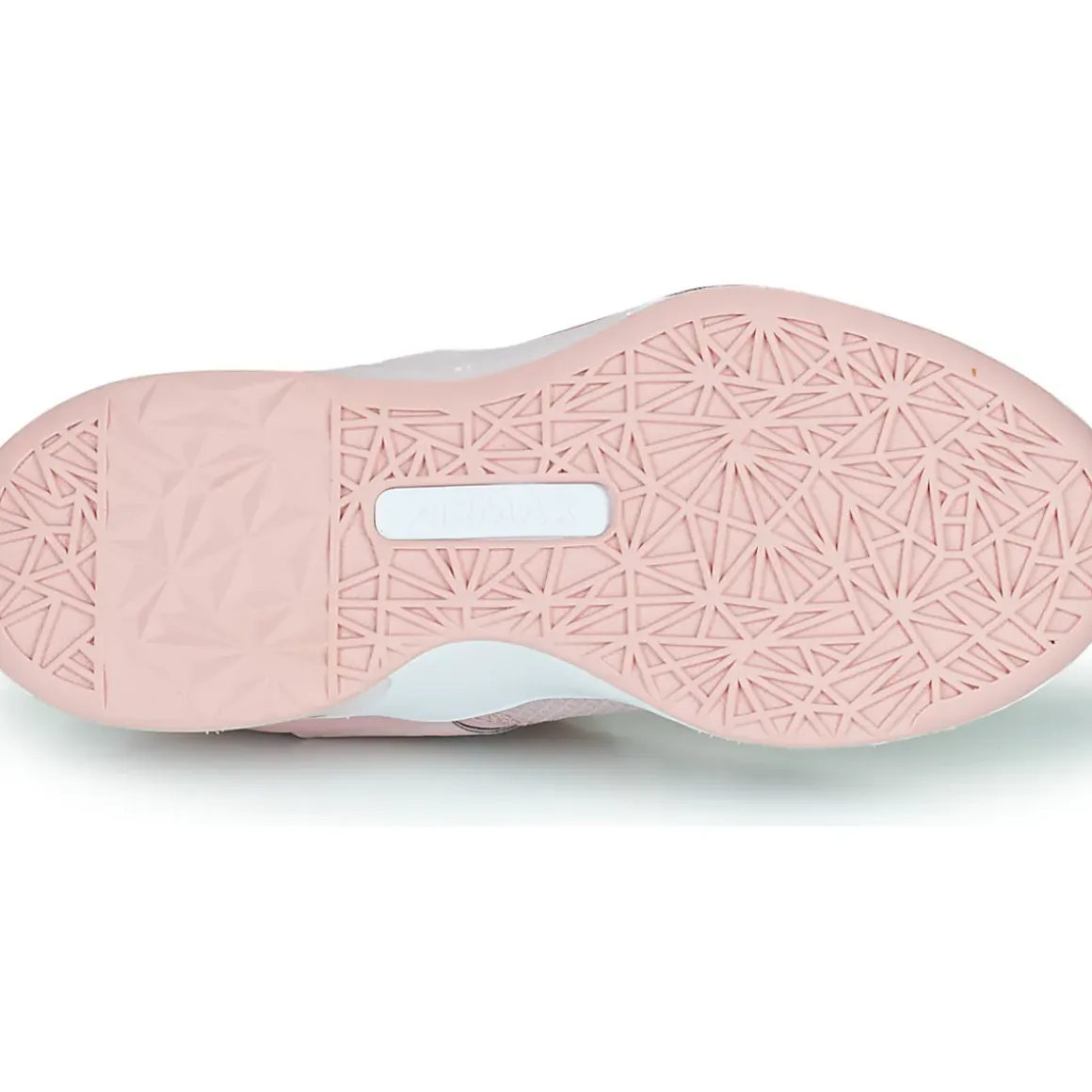 Nike - WMNS NIKE AIR MAX BELLA TR 4