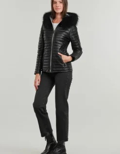 Oakwood - MANDY (raccoon fur)