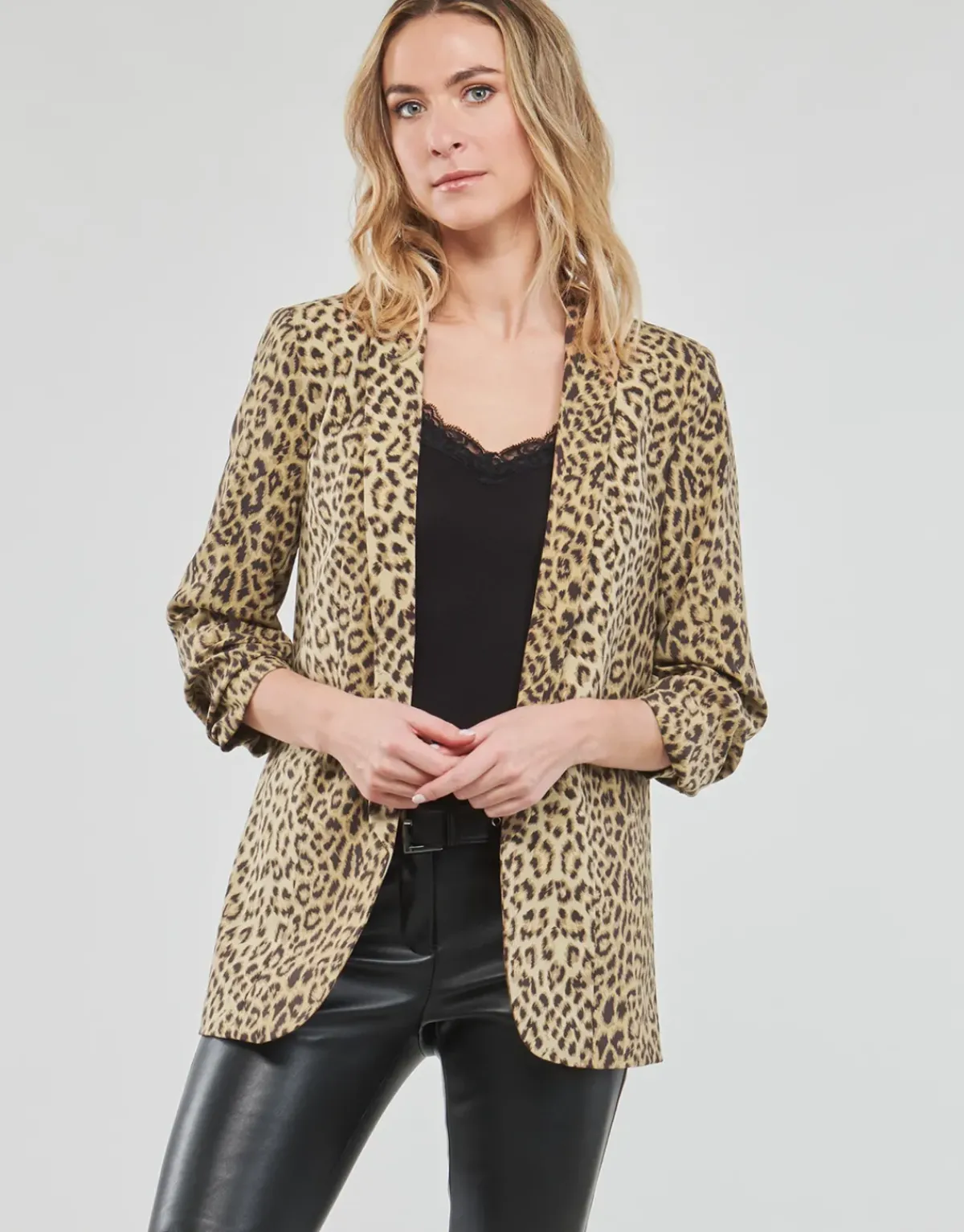 Pieces - PCBOSS 3/4 PRINTED BLAZER