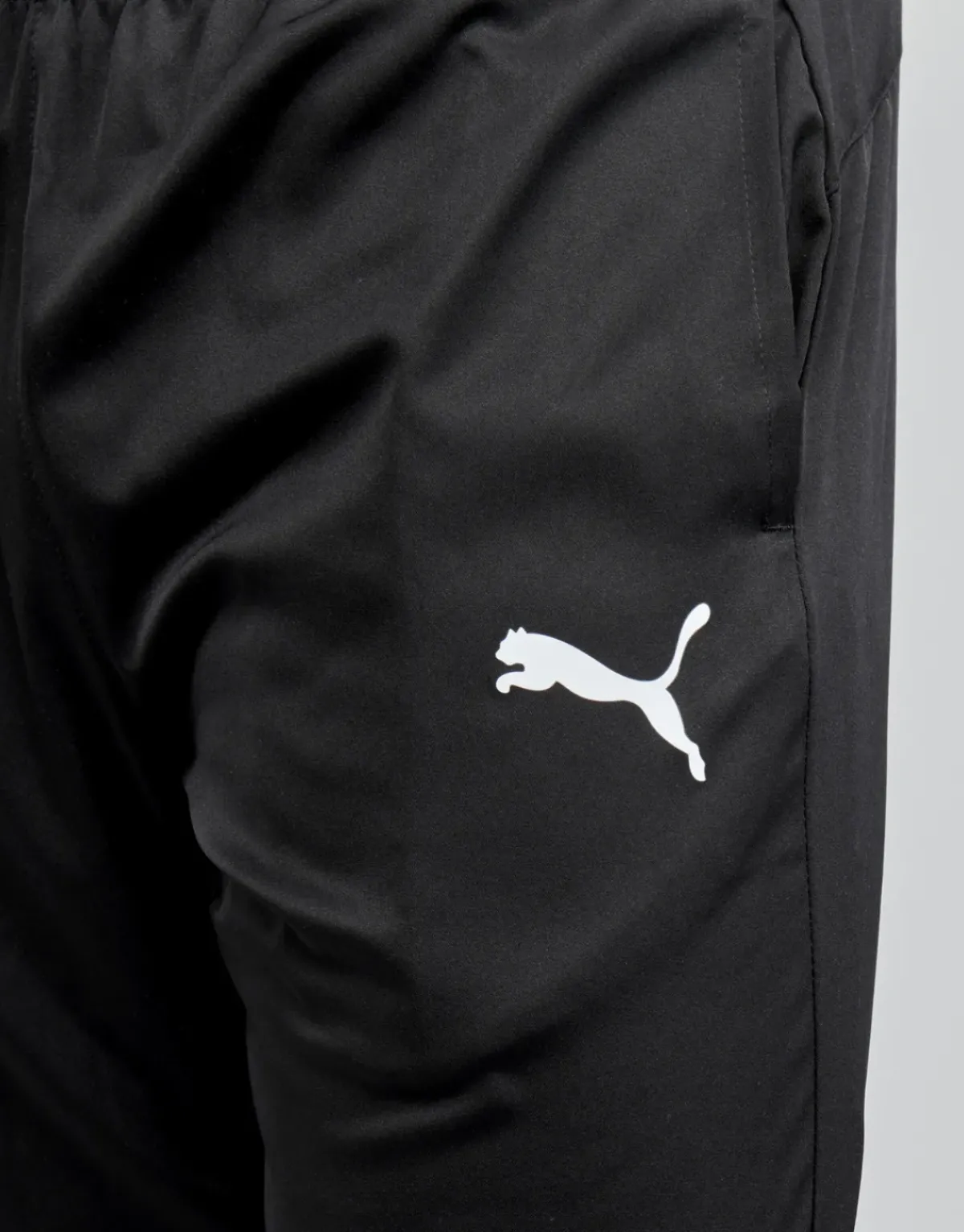 Puma - ESS ACTIVE WOVEN PANT