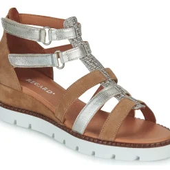 Regard - ROME V2 CROSTA TAN