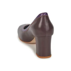 Sarah Chofakian - SHOE HAT