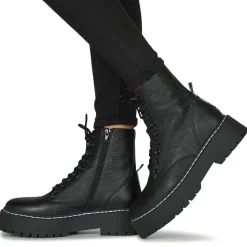Steve Madden - SKYLAR
