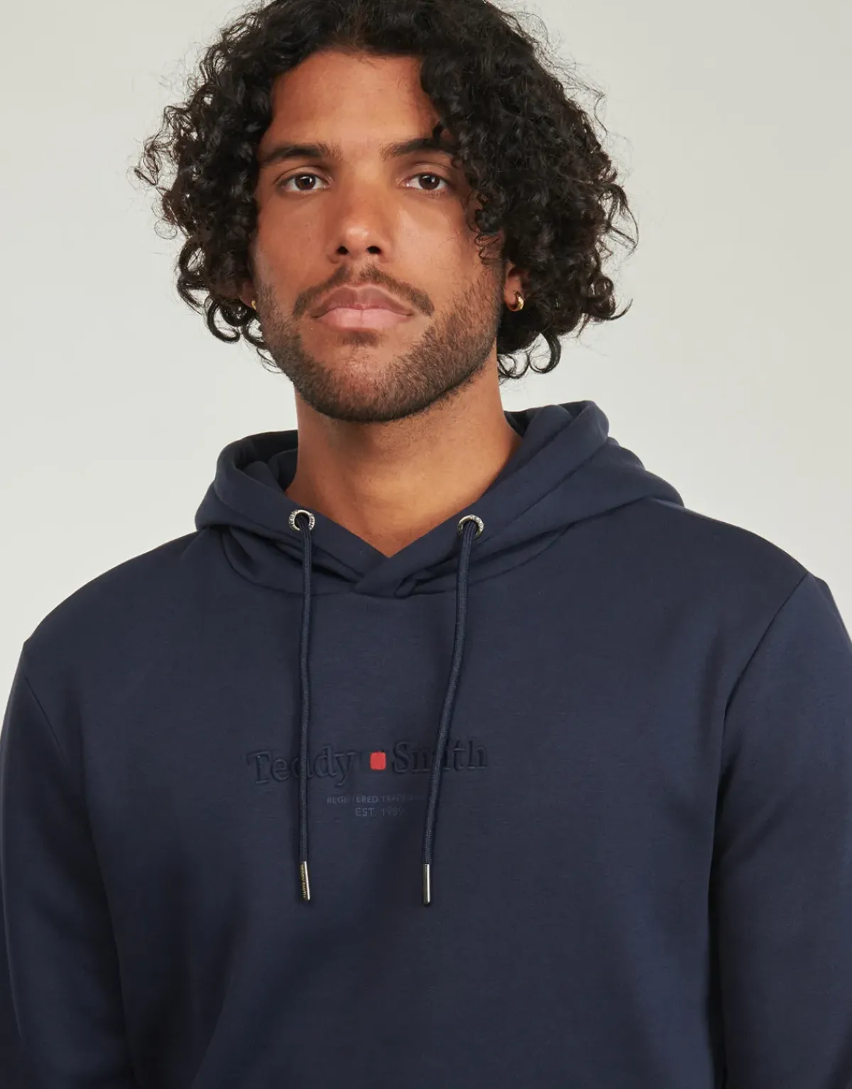 Teddy Smith - JIM HOODY
