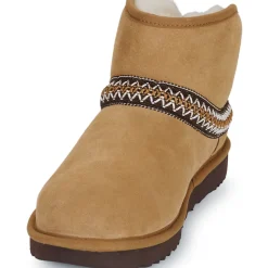 UGG - CLASSIC MINI CRESCENT
