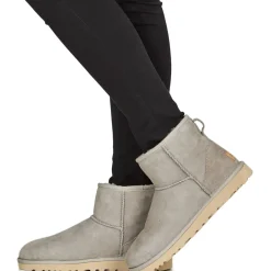 UGG - CLASSIC MINI II