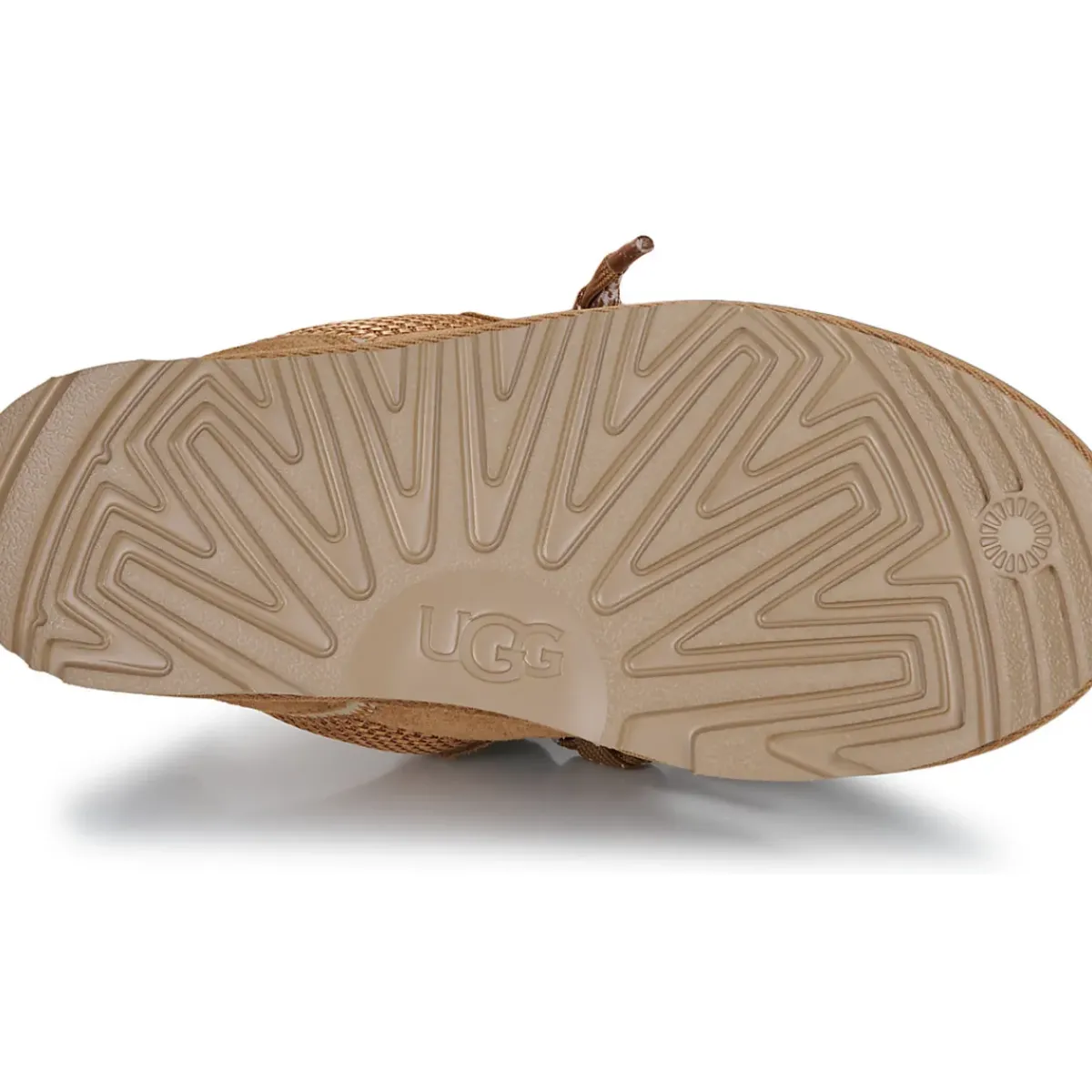 UGG - LOWMEL