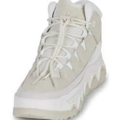 UGG - W CAPTRAIL HIGH