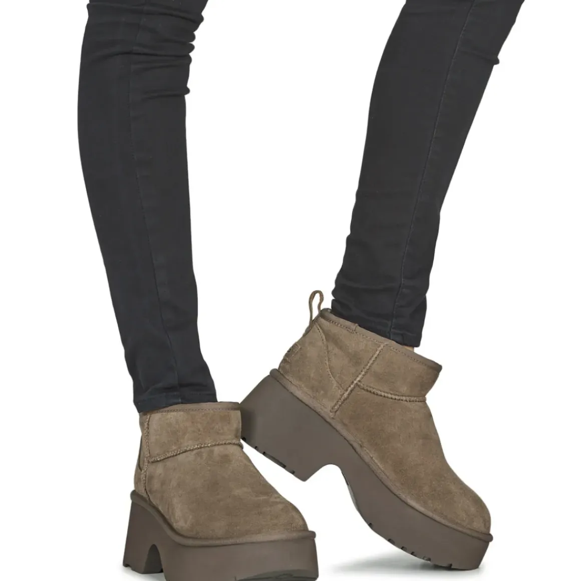 UGG - W CLASSIC ULTRA MINI NEW HEIGHTS