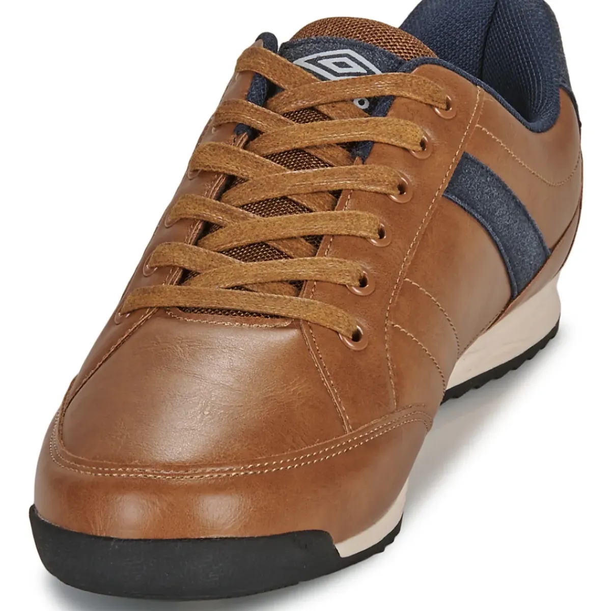 Umbro - UM LIVAN