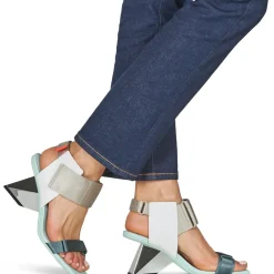 United nude - ROCKIT RUN