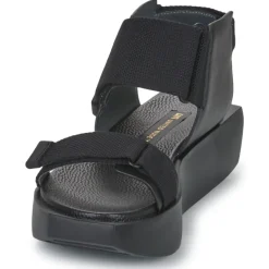 United nude - WA LO