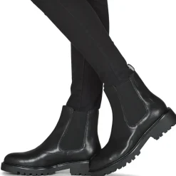 Vagabond Shoemakers - KENOVA