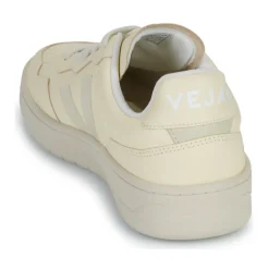 Veja - V-90