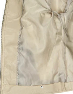 Vero Moda - VMLOVE LAVINE SHORT COATED JACKET
