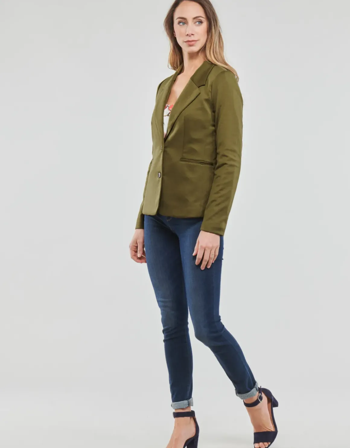 Vero Moda - VMLUCCA LS SLIM JERSEY BLAZER NOOS