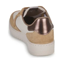 Victoria - 1258222CUERO