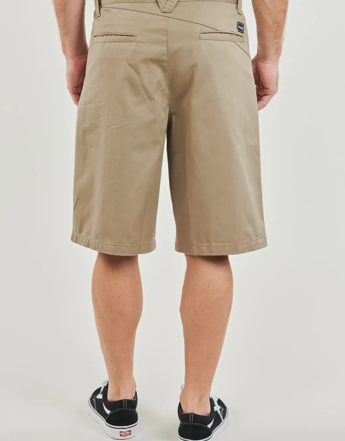 Volcom - LOOSE TRUCK SHORT